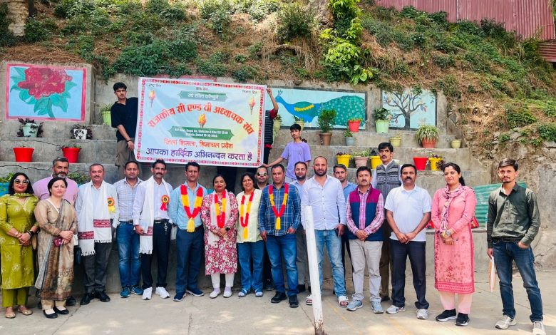 अध्यक्ष पद की कमान विनोद चौहान को अध्यक्ष पद की कमान विनोद चौहान को