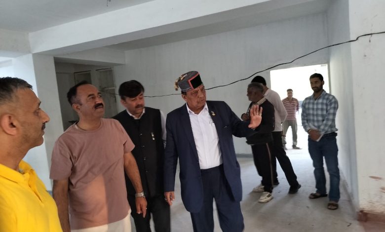 स्वास्थ्य भवन नोहरा धार का निरीक्षण