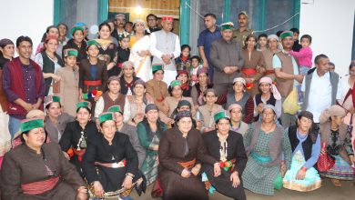 हिमाचल के दुर्गम क्षेत्र में भी नशे के खिलाफ जागरूक करने डोडरा क्वार पहुंचे राज्यपाल हिमाचल के दुर्गम क्षेत्र में भी नशे के खिलाफ जागरूक करने डोडरा क्वार पहुंचे राज्यपाल