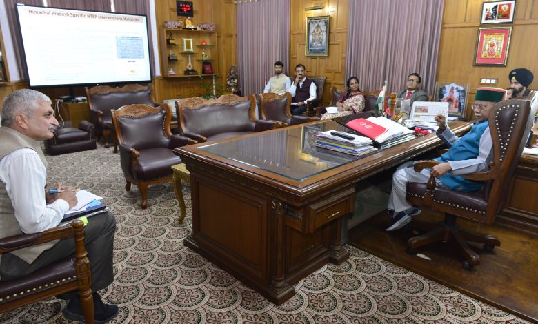 टीबी की नियमित निगरानी, जन भागीदारी और जागरुकता पर दिया बल