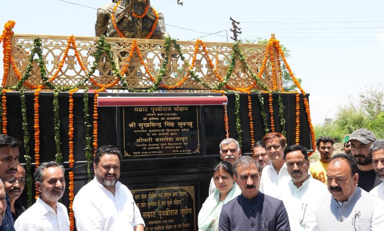 मुख्यमंत्री ने देहरा में 233.55 करोड़ रुपये की 12 विकास परियोजनाओं का किया शिलान्यास और उद्घाटन मुख्यमंत्री ने देहरा में 233.55 करोड़ रुपये की 12 विकास परियोजनाओं का किया शिलान्यास और उद्घाटन