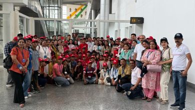 बच्चों के सपनों को मिले पंख: पहली बार हवाई यात्रा की