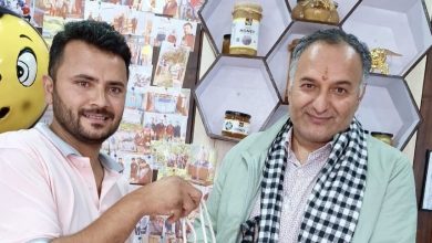 बागवानी क्षेत्र में नवाचार की ओर बढ़ता हिमाचल: निदेशक विनय सिंह का रोहड़ू दौरा