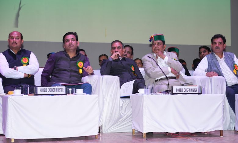 टांडा चिकित्सा महाविद्यालय एक साल में बनेगा प्रदेश का उत्कृष्ट स्वास्थ्य संस्थानः मुख्यमंत्री