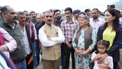 मुख्यमंत्री ने शोघी-ढली फोरलेन के संवेदनशील स्थलों का निरीक्षण कर जन समस्याएं सुनीं मुख्यमंत्री ने शोघी-ढली फोरलेन के संवेदनशील स्थलों का निरीक्षण कर जन समस्याएं सुनीं