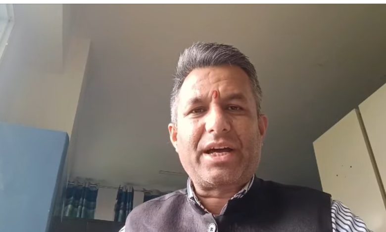 स्वतंत्रता दिवस पर 13 प्रतिशत लम्बित महंगाई भत्ते को जारी करने की मांग स्वतंत्रता दिवस पर 13 प्रतिशत लम्बित महंगाई भत्ते को जारी करने की मांग