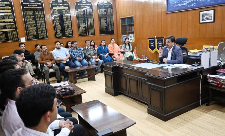 जनहित योजनाओं में तेजी और पारदर्शिता को सर्वोच्च प्राथमिकता: अनुपम कश्यप