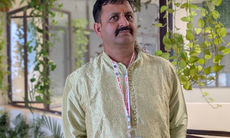 ख़ास खबर: हिमाचल का सुर चमका, जितेंद्र शर्मा ने क्लासिकल वोकल में जीता सिल्वर मेडल ख़ास खबर: हिमाचल का सुर चमका, जितेंद्र शर्मा ने क्लासिकल वोकल में जीता सिल्वर मेडल