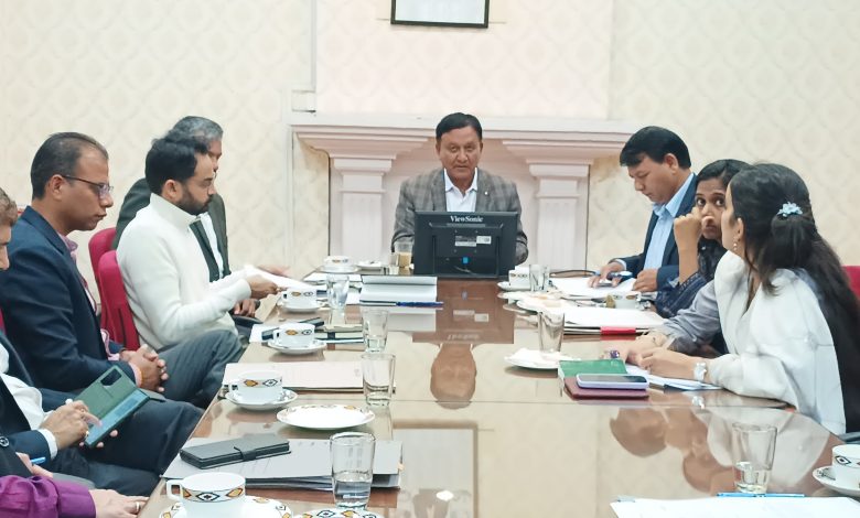 मंत्रिमंडल की बैठकों में लिए गए 1039 निर्णय पूरी तरह कार्यान्वितः जगत सिंह नेगी मंत्रिमंडल की बैठकों में लिए गए 1039 निर्णय पूरी तरह कार्यान्वितः जगत सिंह नेगी