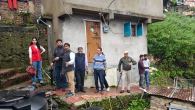 भारी बारिश से हुए नुकसान का प्रशासन की टीम ने किया निरीक्षण