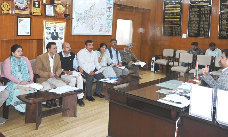 सरकारी एवं निजी एम्बुलेंस को जीपीएस से जोड़ने के होंगे प्रयास सरकारी एवं निजी एम्बुलेंस को जीपीएस से जोड़ने के होंगे प्रयास