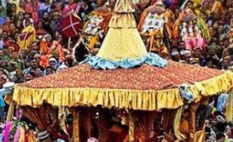 कुल्लू दशहरा 2025 सुरक्षा व्यवस्था कड़ी कुल्लू दशहरा 2025 सुरक्षा व्यवस्था कड़ी