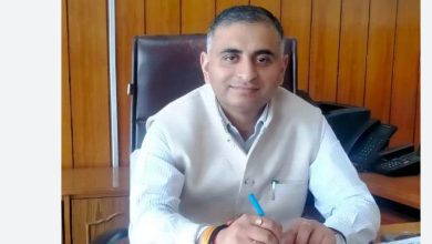 पटाखे केवल निर्धारित स्थानों पर अधिकृत लाइसेंसधारी विक्रेताओं से ही खरीदें – एडीएम (कानून एवं व्यवस्था)