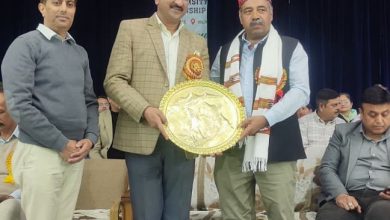 अंतर-महाविद्यालय बैडमिंटन टूर्नामेंट का हुआ समापन