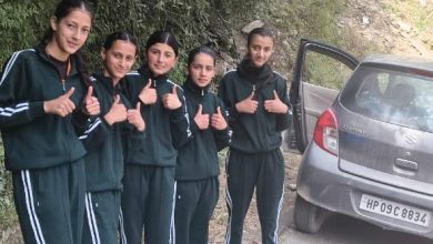 पढ़ाई के साथ-साथ राजकीय उच्च पाठशाला कराटी खेल में भी अव्वल