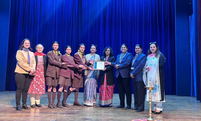 ऑकलैंड हाउस स्कूल फ़ॉर गर्ल्स में ‘इंटरैक्ट क्लब ऑफ़ लीडिंग ऑकीइट्स’ का औपचारिक गठन ऑकलैंड हाउस स्कूल फ़ॉर गर्ल्स में ‘इंटरैक्ट क्लब ऑफ़ लीडिंग ऑकीइट्स’ का औपचारिक गठन