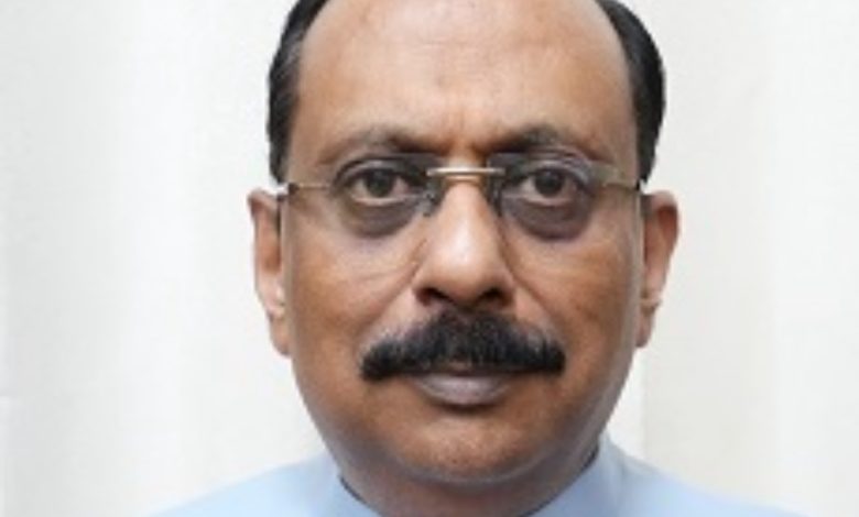 क्षतिग्रस्त सड़कों की मरम्मत और पुनर्बहाली कार्यों में तेजी लाने के दिए निर्देश क्षतिग्रस्त सड़कों की मरम्मत और पुनर्बहाली कार्यों में तेजी लाने के दिए निर्देश