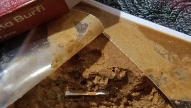 अलर्ट: मिठास में मिलावट! टूटू में सड़ी बर्फी बेचकर लोगों की सेहत से खिलवाड़ अलर्ट: मिठास में मिलावट! टूटू में सड़ी बर्फी बेचकर लोगों की सेहत से खिलवाड़