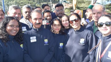 रिज, शिमला में आयोजित एंटी-चिट्टा जागरूकता वॉकथॉन; एपीजी शिमला विश्वविद्यालय के 150 छात्र हुए शामिल