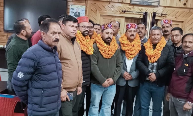 जैसी राम ठाकुर को सर्वसम्मति से दूसरी बार जिला चंबा का अध्यक्ष चुना गया तथा रमन ठाकुर को महासचिव