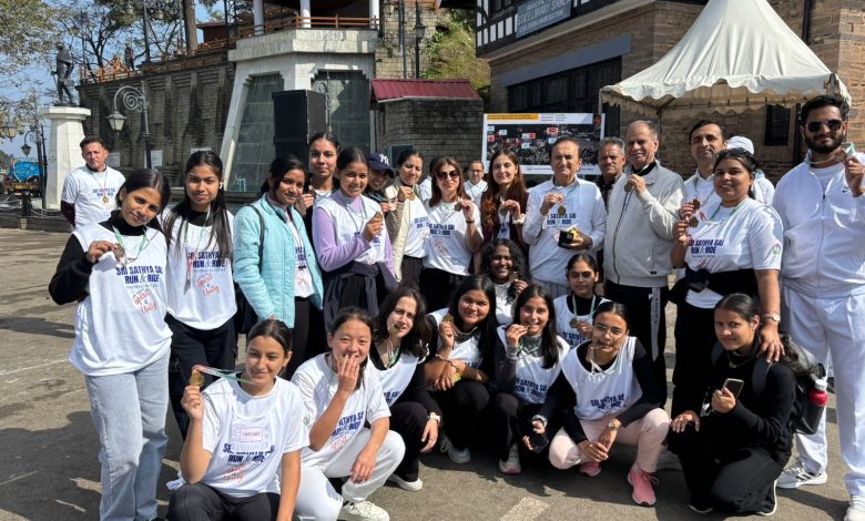 एपीजी शिमला विश्वविद्यालय ने यूनिटी रन 2025 में बढ़-चढ़कर लिया हिस्सा