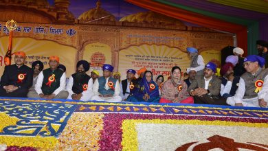 श्री गुरु तेग बहादुर जी के 350वें शहीदी दिवस पर राज्यपाल ने श्रद्धांजलि अर्पित की