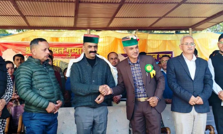 गुम्मा में 01 करोड़ 14 लाख से बनेगा नया पंचायत घर – अनिरुद्ध सिंह गुम्मा में 01 करोड़ 14 लाख से बनेगा नया पंचायत घर – अनिरुद्ध सिंह