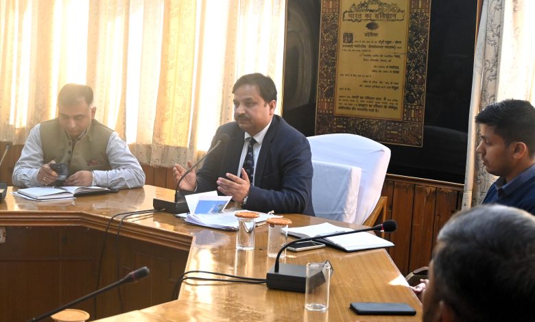 अगर कोई कर रहा है नशा तो इस पर करें फ़ोन अगर कोई कर रहा है नशा तो इस पर करें फ़ोन