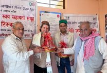 प्रगति ग्रामीण महिलाओं को सशक्त बनाती है: टिक्कर गाँव में चरण 2 का शुभारंभ प्रगति ग्रामीण महिलाओं को सशक्त बनाती है: टिक्कर गाँव में चरण 2 का शुभारंभ