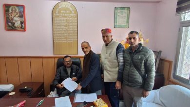 उप शिक्षा निदेशक स्कूल (उच्च) मंडी से संपर्क कर पदोन्नत प्रधानाचार्य को तैनाती देने की मांग