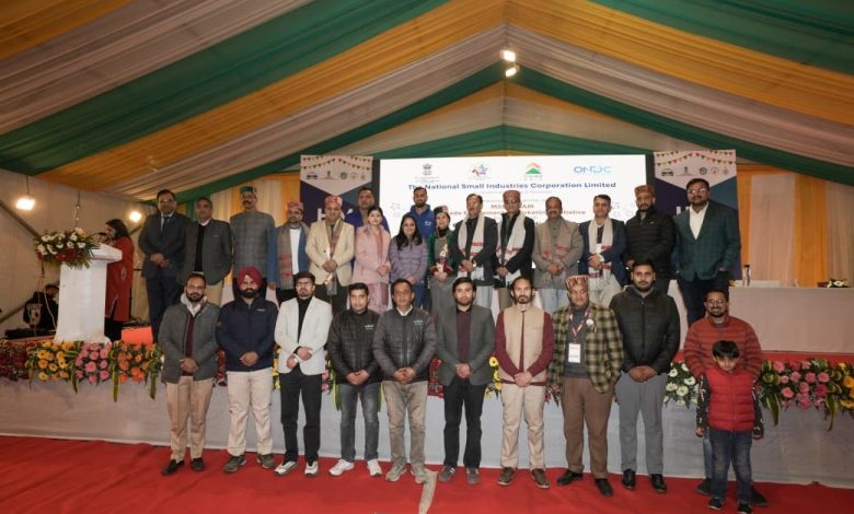 शिमला में ओडीओपी के जरिए हिमाचल प्रदेश के उत्पादों को मिला नयाबाज़ार, ₹5.29 करोड़ के आशय पत्र से एमएसएमई सेक्टर को मिलीरफ्तार