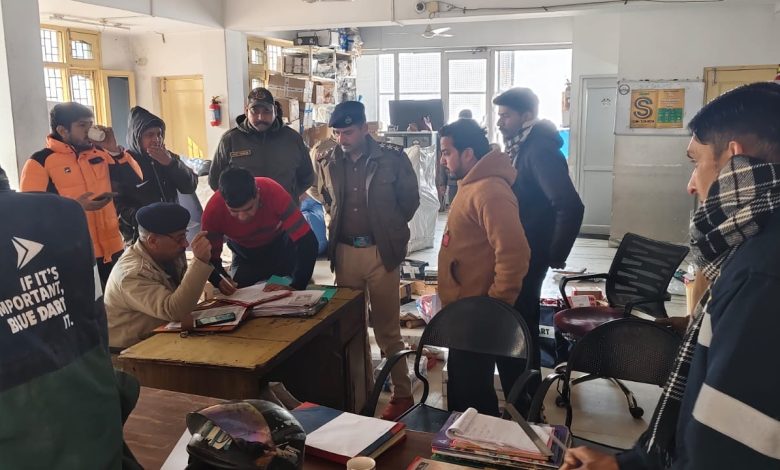 बड़ी खबर : राज्यभर में 433 कूरियर केंद्रों पर छापा