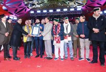 हिमाचल प्रदेश ने रचा इतिहास, 4,023 हस्तनिर्मित शॉलों के प्रदर्शन से गिनीज वर्ल्ड रिकॉर्ड हासिलt