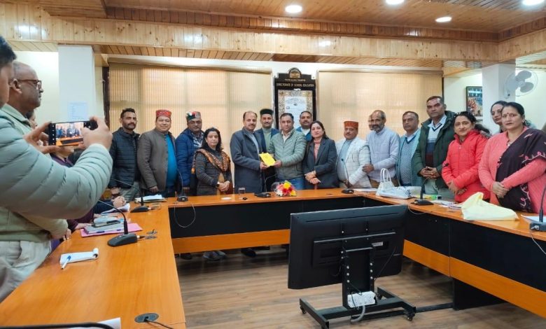 कला एवं क्राफ्ट शिक्षा को सशक्त बनाने पर C&V संघ–शिक्षा विभाग के बीच विचार-विमर्श कला एवं क्राफ्ट शिक्षा को सशक्त बनाने पर C&V संघ–शिक्षा विभाग के बीच विचार-विमर्श