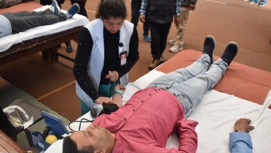 रेड रिबन क्लब और NCC के सहयोग से जेयूआईटी वाकनाघाट में रक्तदान शिविर, विश्वविद्यालय ने दिखाई सेवा भावना