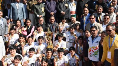 सख़्ती ;  किसी विद्यार्थी के पास मोबाईल पाया गया तो इतना लगेगा जुर्माना