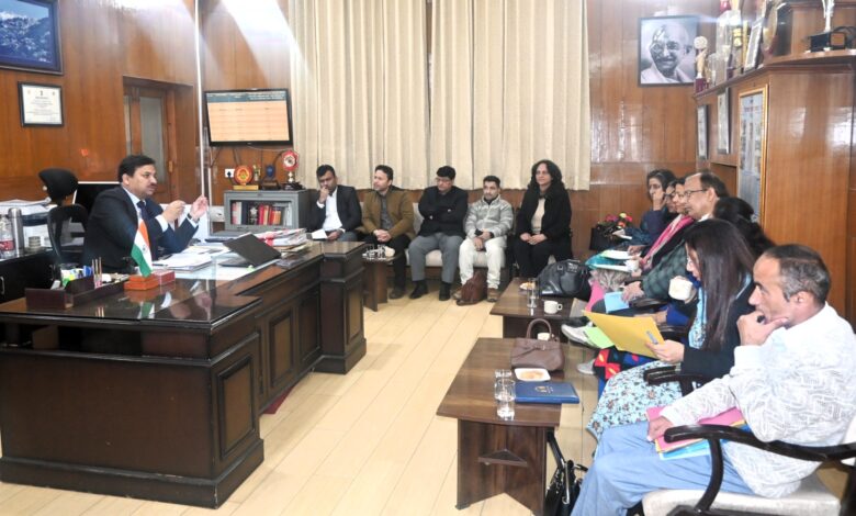 CANSER: सर्वाइकल कैंसर रोकथाम की बड़ी पहल, आशा वर्कर करेंगी पात्र बालिकाओं की पहचान