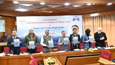 क्लाइमेट अलर्ट: हिमाचल में बढ़ीं बादल फटने की घटनाएं, ग्लेशियर सिकुड़े क्लाइमेट अलर्ट: हिमाचल में बढ़ीं बादल फटने की घटनाएं, ग्लेशियर सिकुड़े