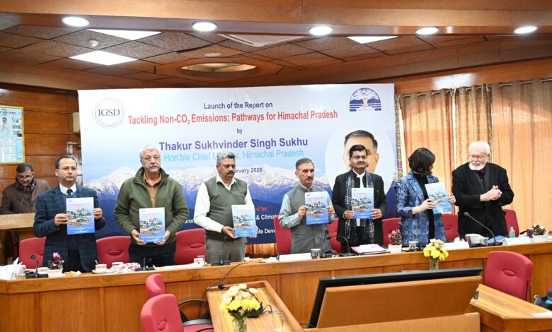 क्लाइमेट अलर्ट: हिमाचल में बढ़ीं बादल फटने की घटनाएं, ग्लेशियर सिकुड़े क्लाइमेट अलर्ट: हिमाचल में बढ़ीं बादल फटने की घटनाएं, ग्लेशियर सिकुड़े