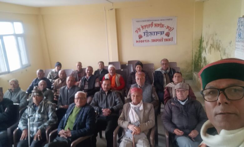 पेंशनरों को उम्र के आधार पर बांटना अन्याय पेंशनरों को उम्र के आधार पर बांटना अन्याय