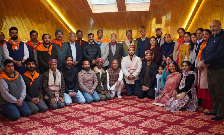 साईं भवन में सामाजिक संगठनों का चिंतन शिविर सफल साईं भवन में सामाजिक संगठनों का चिंतन शिविर सफल