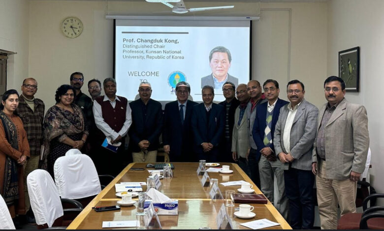 JUIT में एयरोस्पेस सिस्टम और एडवांस्ड कम्पोजिट पर इंटरनेशनल एक्सपर्ट लेक्चर JUIT में एयरोस्पेस सिस्टम और एडवांस्ड कम्पोजिट पर इंटरनेशनल एक्सपर्ट लेक्चर