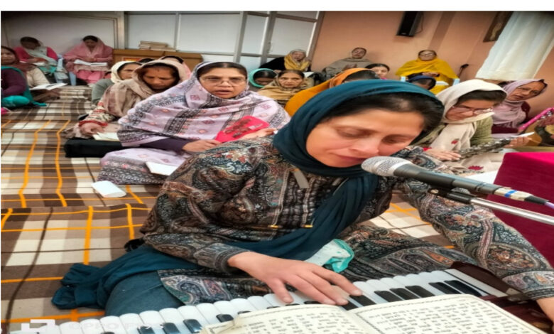 श्री राम मंदिर शिमला में रामनवमी का पर्व बड़े भक्ति भाव से बनाया गया श्री राम मंदिर शिमला में रामनवमी का पर्व बड़े भक्ति भाव से बनाया गया