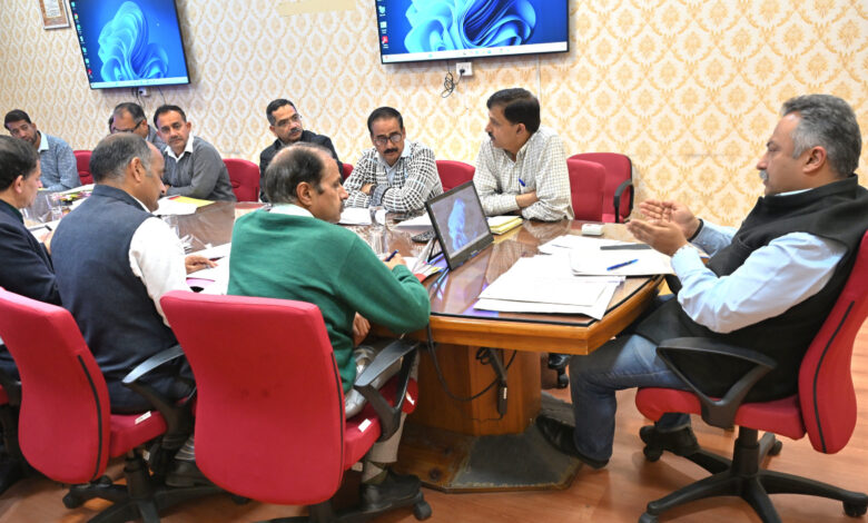 EDUCATION: दूरदराज क्षेत्रों के छात्रों को मिलेगी परिवहन सुविधा, 7,635 मेधावियों को मिलेंगे टैबलेट