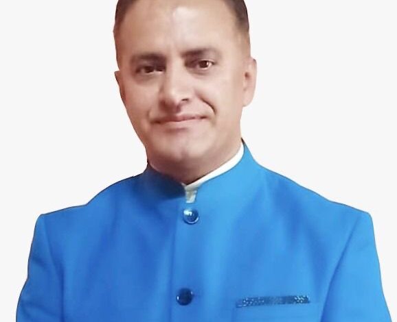 वाह: सरकारी कर्मचारियों के वेतन से चलने वाली सरकार देखी पहली बार