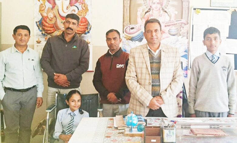 शाबाश : सायरी के सुनाक्षी और धीरज ने उत्तीर्ण की छात्रवृत्ति चयन परीक्षा