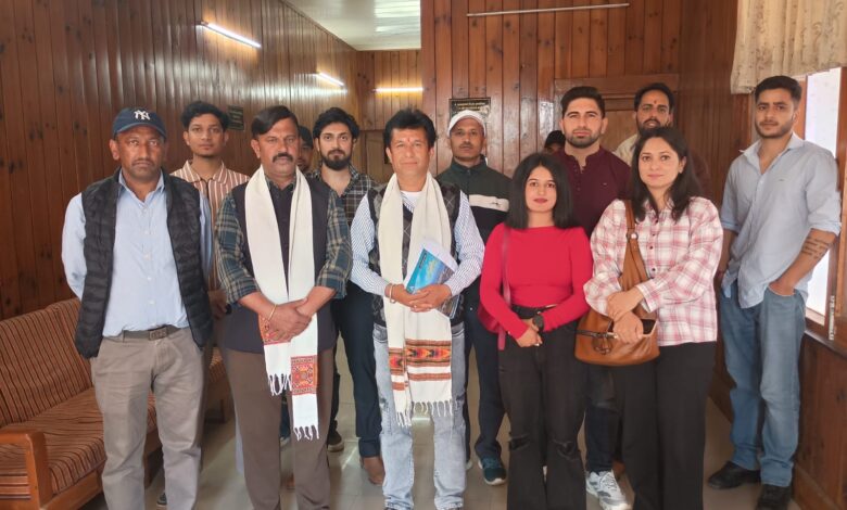 LDR कोटे में भर्ती ठप, कर्मचारियों में बढ़ी नाराज़गी LDR कोटे में भर्ती ठप, कर्मचारियों में बढ़ी नाराज़गी