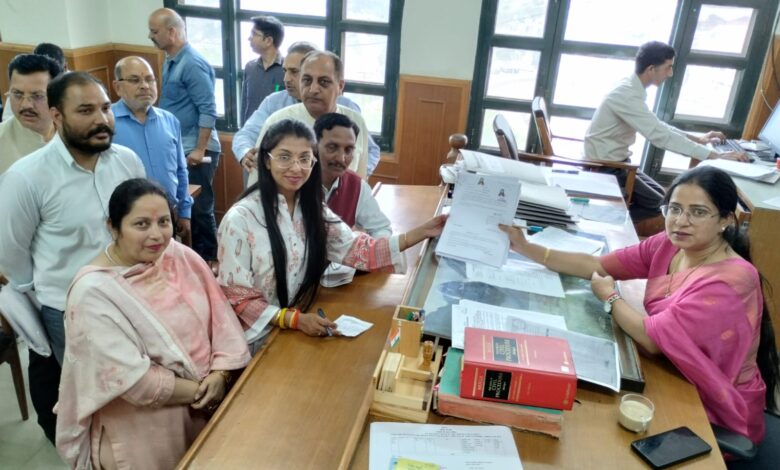 सोलन नगर निगम चुनाव: वार्ड नंबर 6 में भाजपा का बड़ा दांव, युवाओं की ताकत बनी चर्चा का विषय