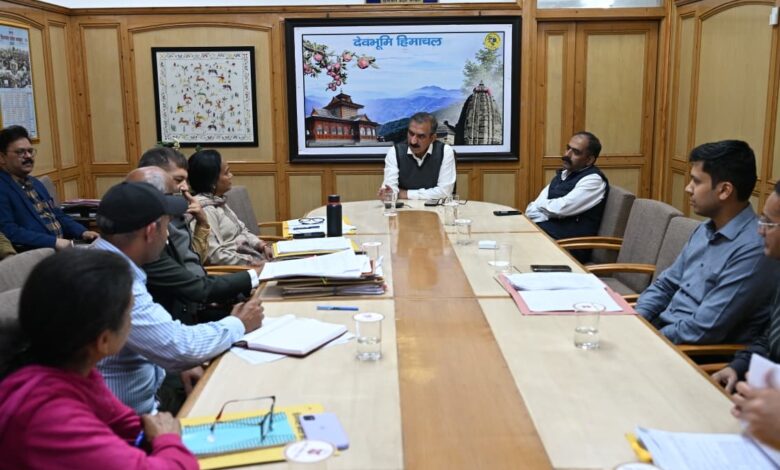 प्रदेश सरकार ने हिमकेयर योजना के बकाया भुगतान के लिए जारी किए 100 करोड़ रुपये