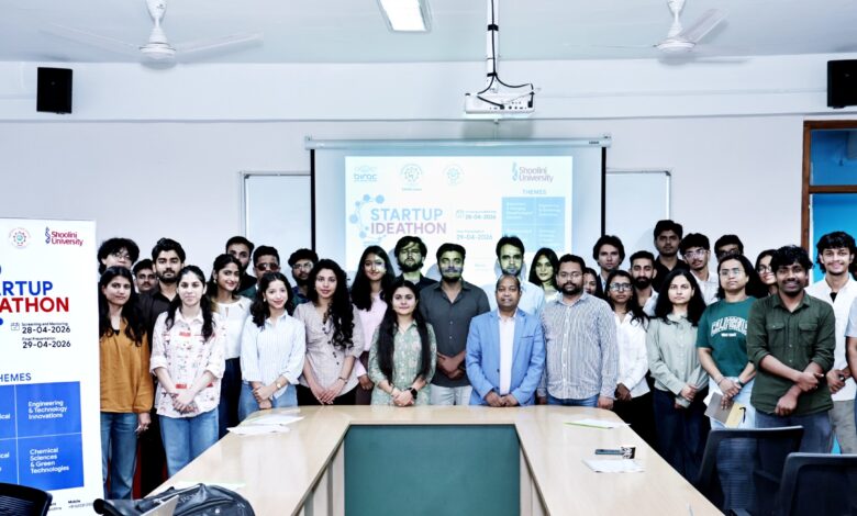 शूलिनी विवि  में आयोजित आइडियाथॉन 2K26 में स्वास्थ्य सेवा क्षेत्र में छात्रों के नवाचारों का प्रदर्शन